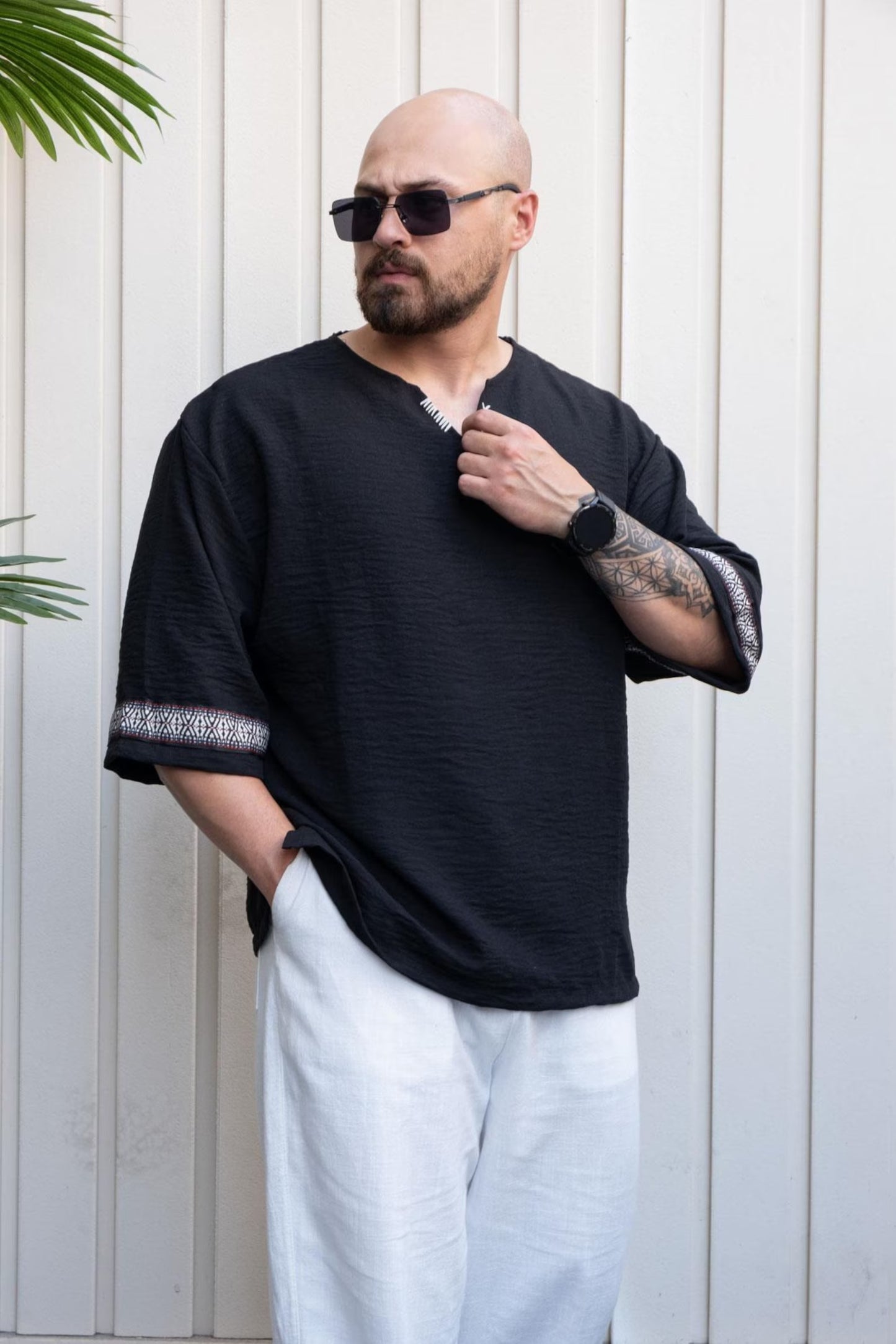 Black Relaxed Cut Bohemian T-Shirt  Men's Short Sleeve Crew Neck Tee