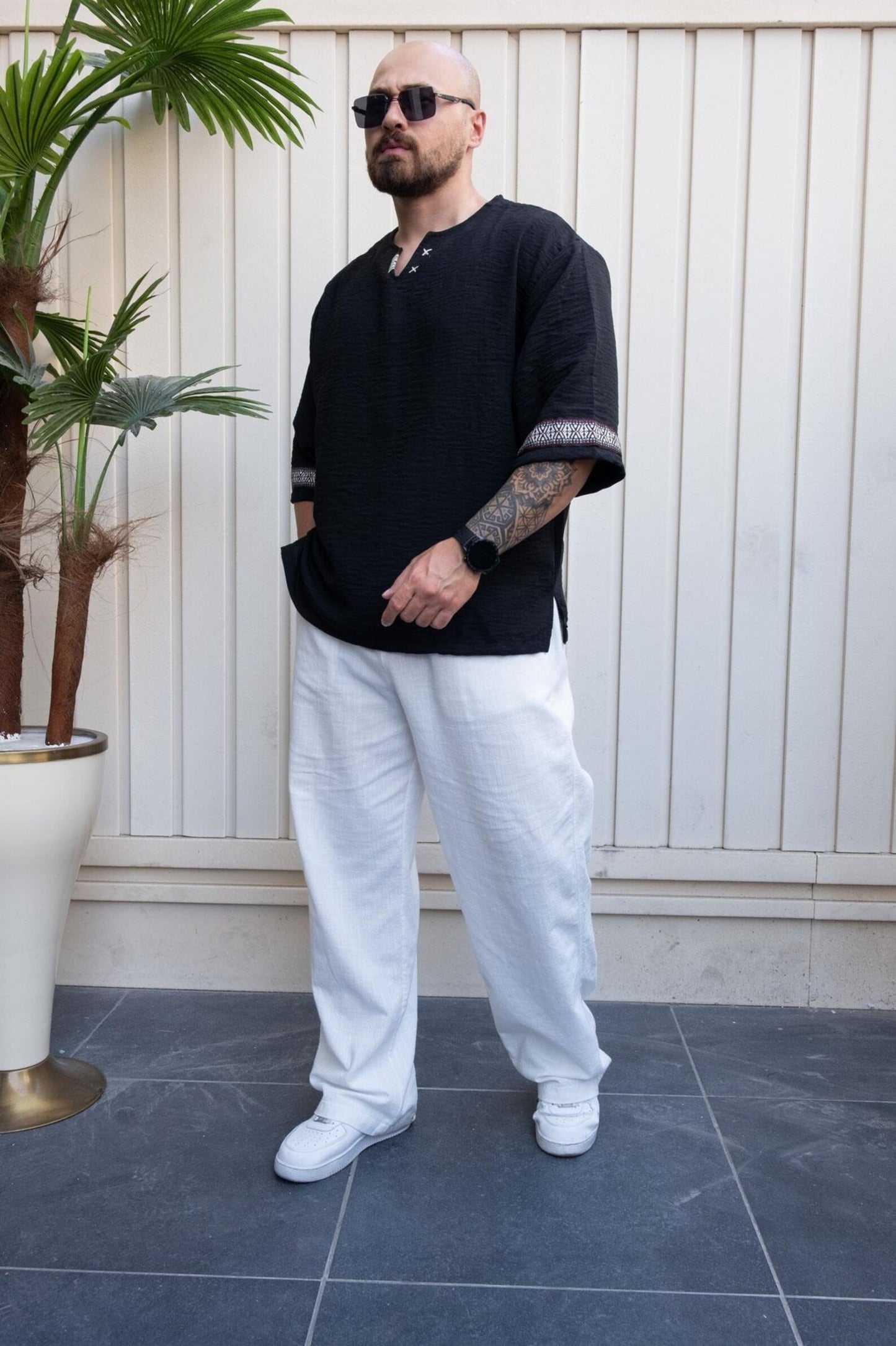 Black Relaxed Cut Bohemian T-Shirt  Men's Short Sleeve Crew Neck Tee
