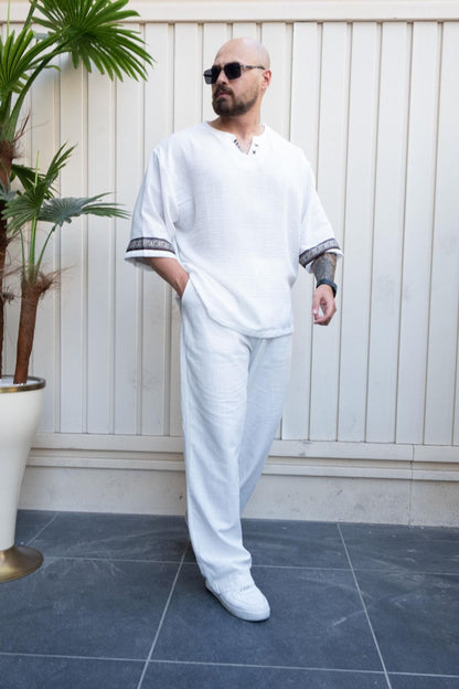 White Relaxed Cut Bohemian T-Shirt , Men's Short Sleeve Crew Neck Tee